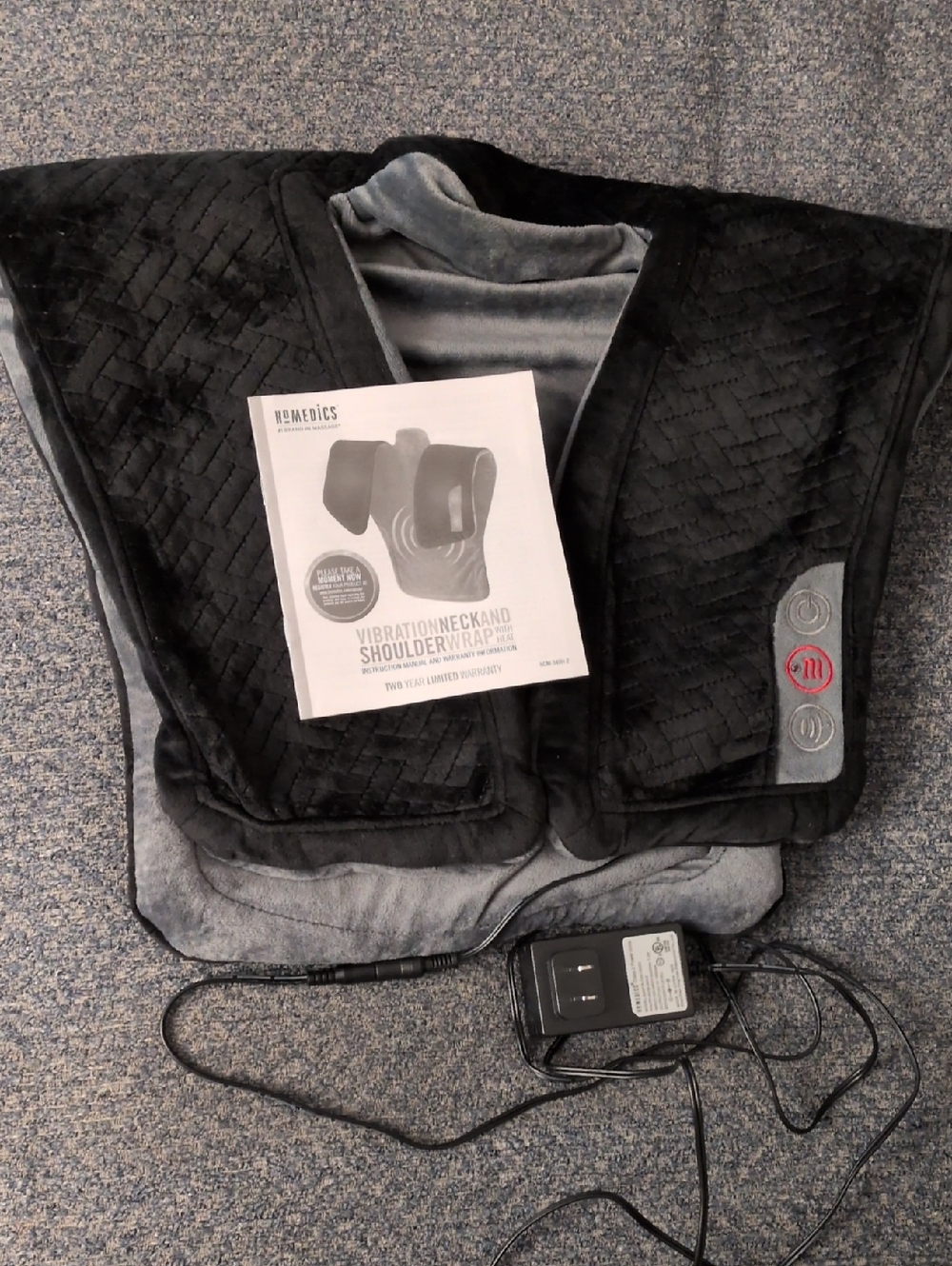 Homedics Quilted Neck & Shoulder Wrap in Black and Gray